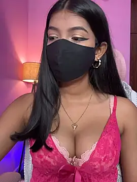 Neha18 online show from July 4, 2026, 4:44 pm