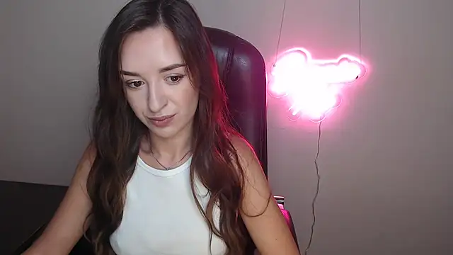 BonnieX  online show from June 4, 2026, 9:36 am