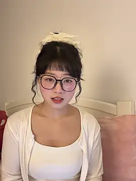 Ella-A9 online show from February 1, 2026, 4:16 pm