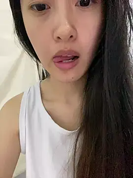 MengMeng0515 online show from June 26, 2026, 5:41 pm