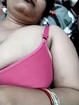 beena01 online show from April 22, 2026, 7:42 pm