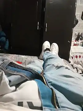 Snapshot of jann1900 chatting on February 15, 2026, 2:23 am jann1900 online show from February 15, 2026, 2:23 am