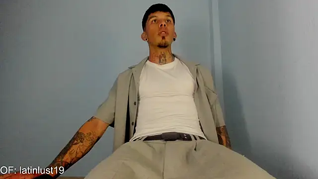 Savajelust online show from August 3, 2026, 12:52 am