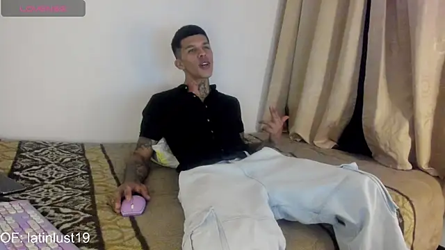 Savajelust online show from May 1, 2026, 12:37 am