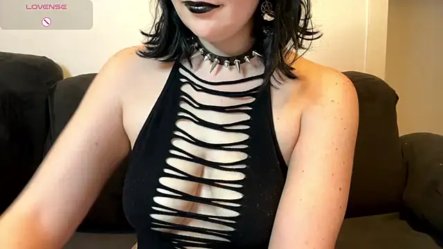 diablasucubo online show from March 18, 2026, 10:54 pm