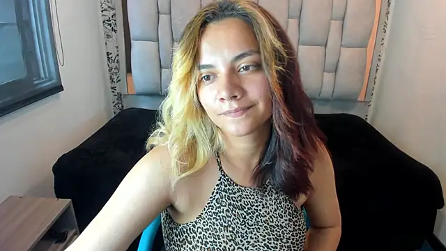Kiara Cruz   online show from July 15, 2026, 8:05 pm