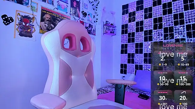 UchikyDoll online show from February 4, 2026, 10:16 pm