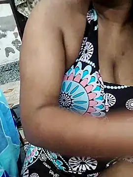 Snapshot of Shy_Peehu chatting on July 25, 2026, 5:41 pm Shy Peehu online show from July 25, 2026, 5:41 pm