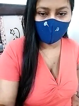 Snapshot of Shy_Peehu chatting on March 27, 2026, 8:43 pm Shy Peehu online show from March 27, 2026, 8:43 pm