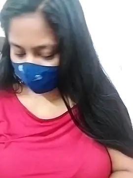 Snapshot of Shy_Peehu chatting on April 17, 2026, 8:11 pm Shy Peehu online show from April 17, 2026, 8:11 pm