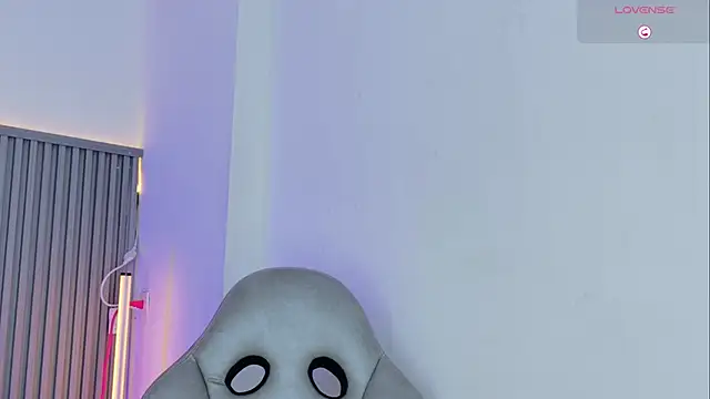 Snapshot of Celeste_Presstigge chatting on February 12, 2026, 9:47 pm Celeste Presstigge online show from February 12, 2026, 9:47 pm