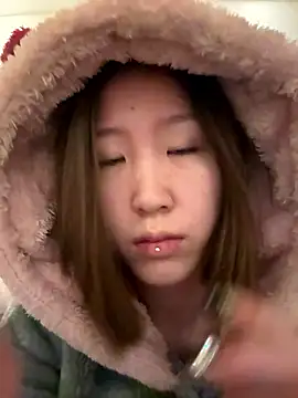 Snapshot of liliya_x chatting on January 11, 2026, 10:27 pm liliya x online show from January 11, 2026, 10:27 pm