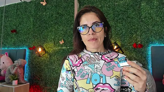 Linagh  online show from August 4, 2026, 11:37 am