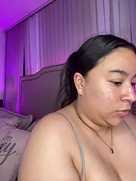 Zoey thompson online show from July 25, 2026, 10:49 pm
