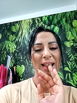 jadecristina online show from March 12, 2026, 2:43 pm