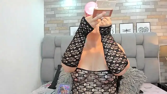 kathysmith19 online show from January 8, 2026, 3:45 am