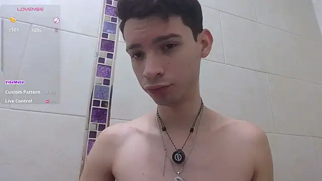 Snapshot of VicenteFerrer chatting on June 6, 2026, 1:05 pm VicenteFerrer online show from June 6, 2026, 1:05 pm