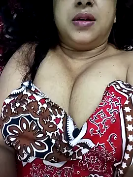 Snapshot of sweet_jenni chatting on April 7, 2026, 4:47 am sweet jenni online show from April 7, 2026, 4:47 am