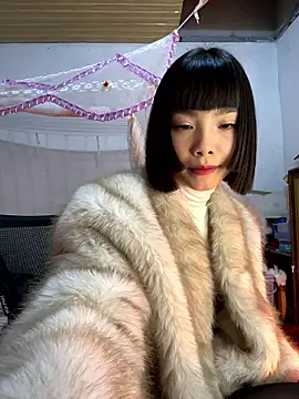 andymi1 online show from January 13, 2026, 2:32 pm