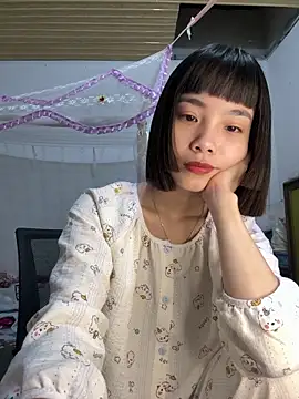 andymi1 online show from April 22, 2026, 1:56 am