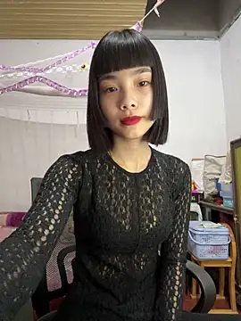 andymi1 online show from October 17, 2025, 2:04 am