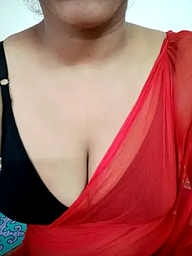 Snapshot of RITU_28 chatting on July 18, 2026, 6:11 am RITU 28 online show from July 18, 2026, 6:11 am