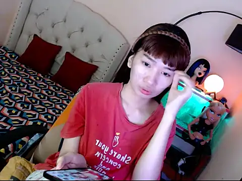 ShantalFoxxy  online show from October 24, 2025, 1:26 am