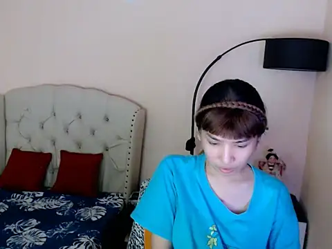 ShantalFoxxy  online show from July 17, 2026, 1:25 am
