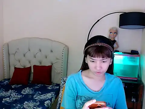 ShantalFoxxy  online show from March 16, 2026, 1:02 am