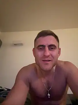 Snapshot of GOOPYlove chatting on January 5, 2026, 9:29 pm GOOPYlove online show from January 5, 2026, 9:29 pm