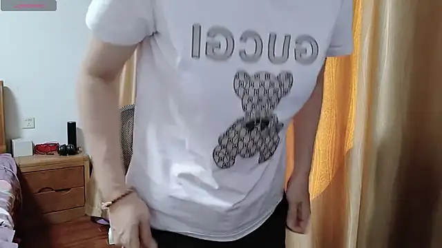 Snapshot of Haili-1 chatting on September 15, 2025, 3:18 am Haili-1 online show from September 15, 2025, 3:18 am