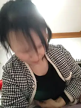 Snapshot of Haili-1 chatting on February 23, 2026, 3:01 pm Haili-1 online show from February 23, 2026, 3:01 pm