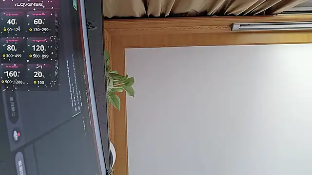 Snapshot of Haili-1 chatting on September 18, 2025, 1:52 am Haili-1 online show from September 18, 2025, 1:52 am