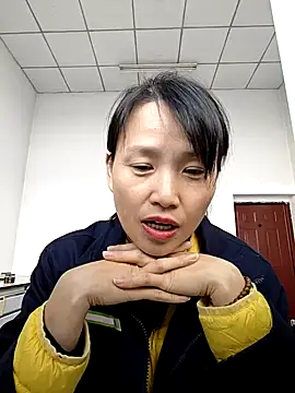 Snapshot of Haili-1 chatting on October 22, 2025, 2:44 am Haili-1 online show from October 22, 2025, 2:44 am