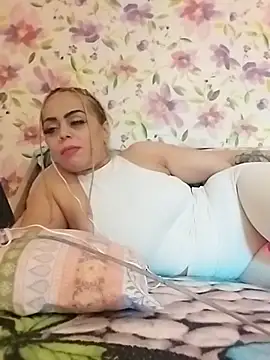izauri2025 online show from May 23, 2026, 4:50 pm