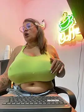 AlexxiaaMat online show from September 16, 2025, 11:11 am