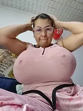 AlexxiaaMat online show from July 19, 2026, 9:39 am