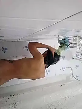 Natzu Choi online show from September 22, 2025, 12:33 pm