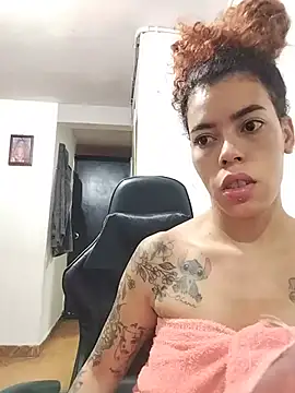 Snapshot of Pamelamiler__ chatting on July 28, 2026, 10:23 am Pamelamiler online show from July 28, 2026, 10:23 am