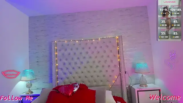 Pamelamiler   online show from April 30, 2026, 12:12 pm