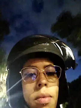 Pamelamiler   online show from March 20, 2026, 10:38 am