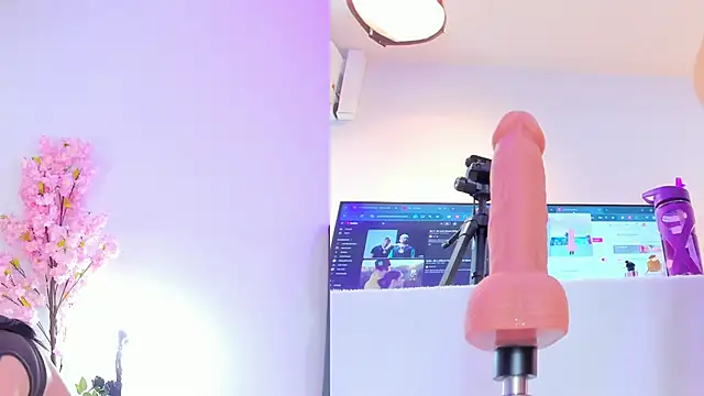 maily zanss online show from January 15, 2026, 7:39 pm