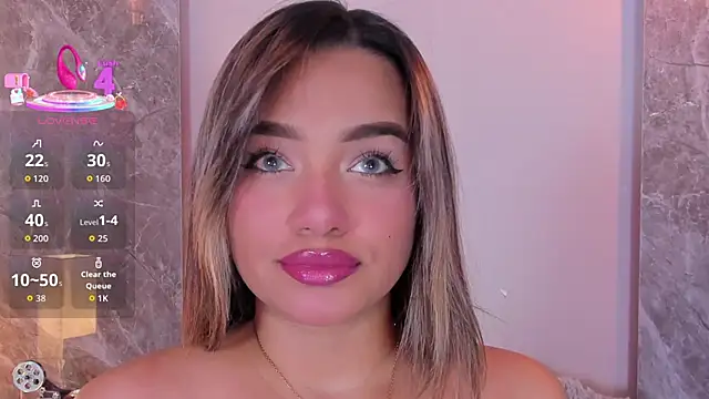 Emma hunter  online show from September 17, 2025, 3:52 am