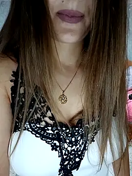 Viola3102 online show from November 7, 2025, 7:40 pm