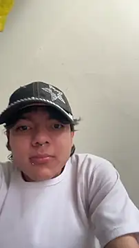 alandelrey57 online show from March 25, 2026, 5:45 pm