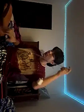 alandelrey57 online show from September 10, 2025, 8:35 am