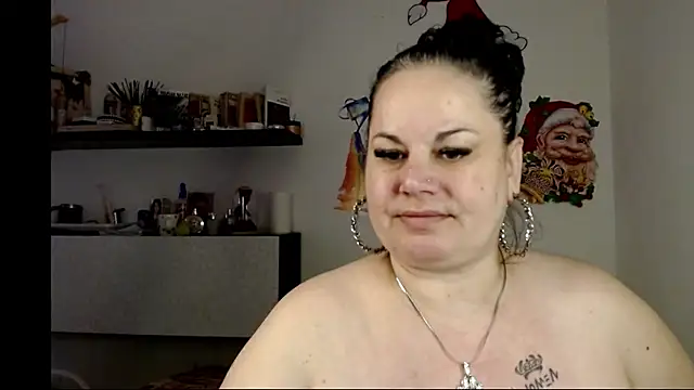 andreea2011 online show from March 7, 2026, 2:11 pm