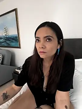 Cami Konor online show from February 10, 2026, 6:18 pm