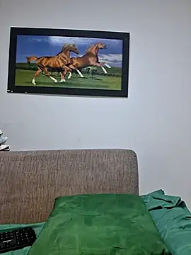 Elianasuarezz online show from November 26, 2025, 12:05 pm