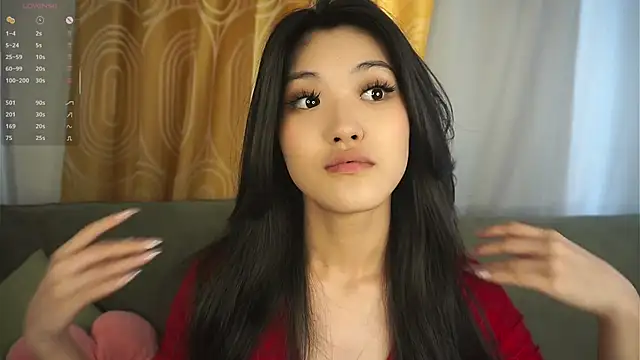 FancyEsten online show from September 9, 2025, 7:18 am